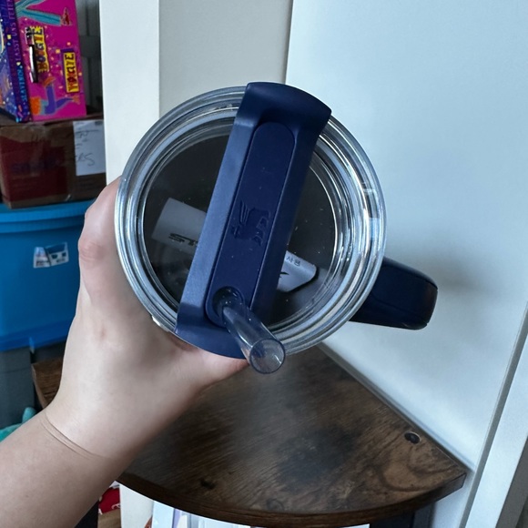 🇺🇸 Stanley x Target Exclusive WATERCOLOR BLUE 40oz tumbler - Picture 7 of 10